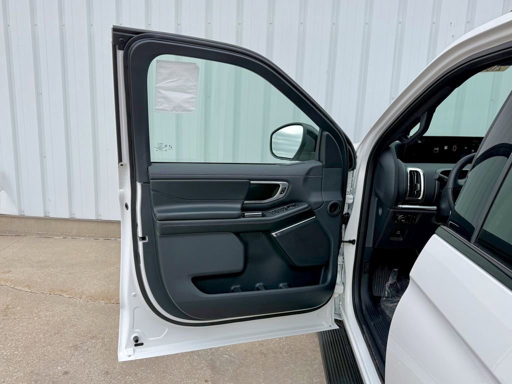 New 2026 Ford Expedition Max Platinum w/ Stealth Appearance Package image 14