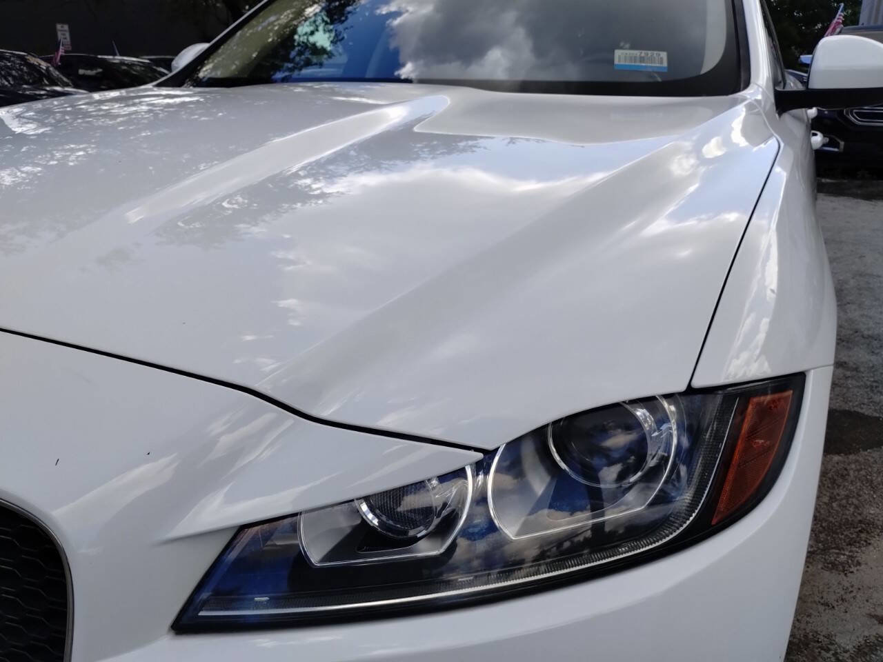 Used 2019 Jaguar F-PACE Premium AWD/4WD image 24