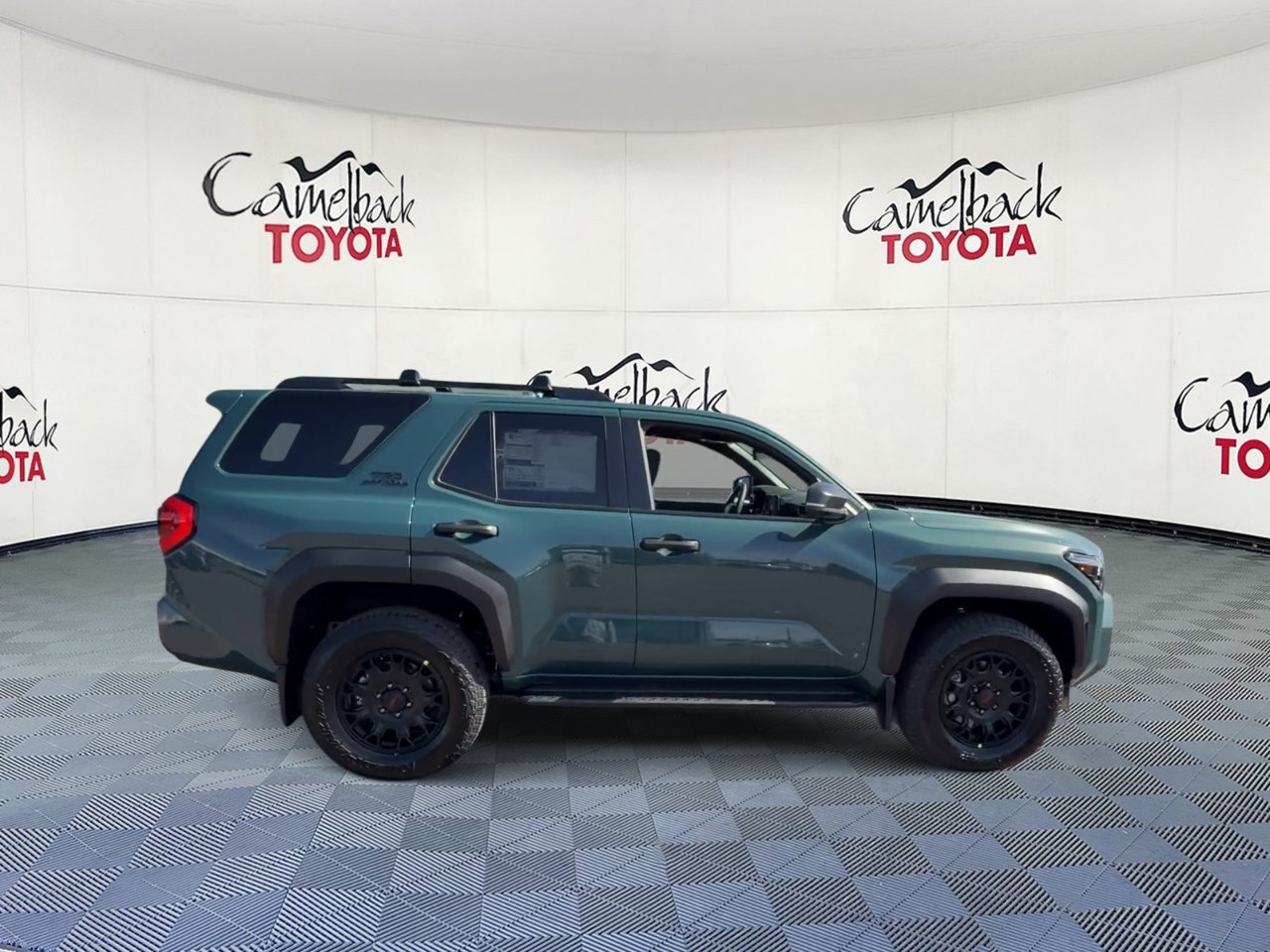 New 2026 Toyota 4Runner TRD Off-Road AWD/4WD image 4