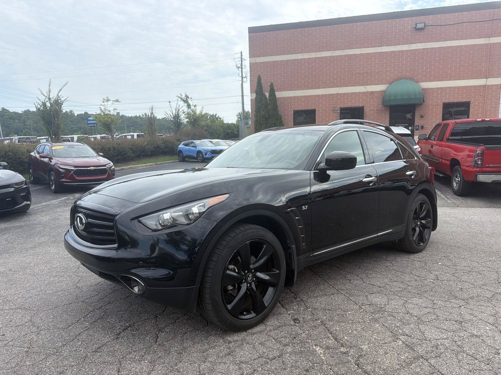 Used 2015 INFINITI QX70 AWD w/ Premium Package