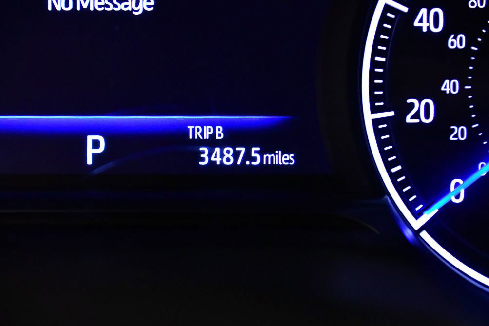 Used 2023 Toyota Venza XLE image 19