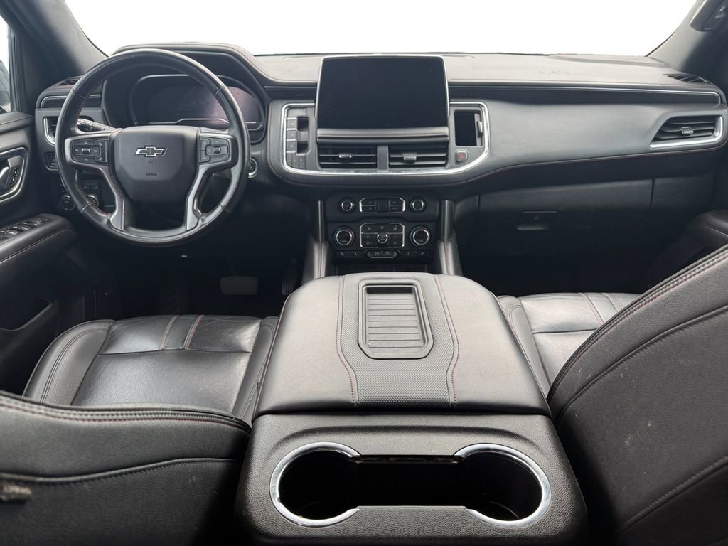 Used 2022 Chevrolet Tahoe RST w/ Luxury Package AWD/4WD image 12