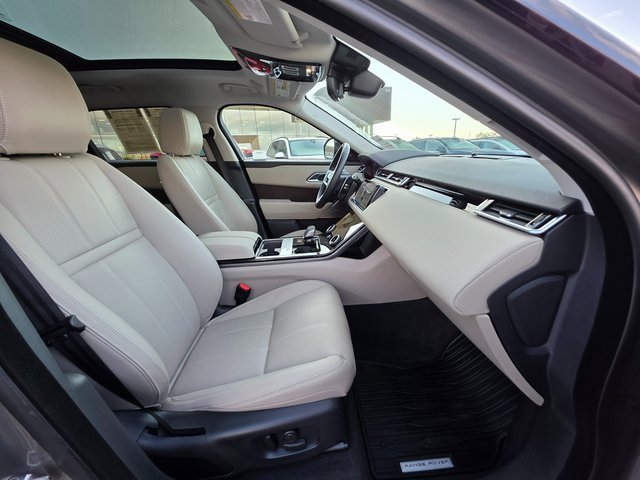 Used 2022 Land Rover Range Rover Velar S image 11