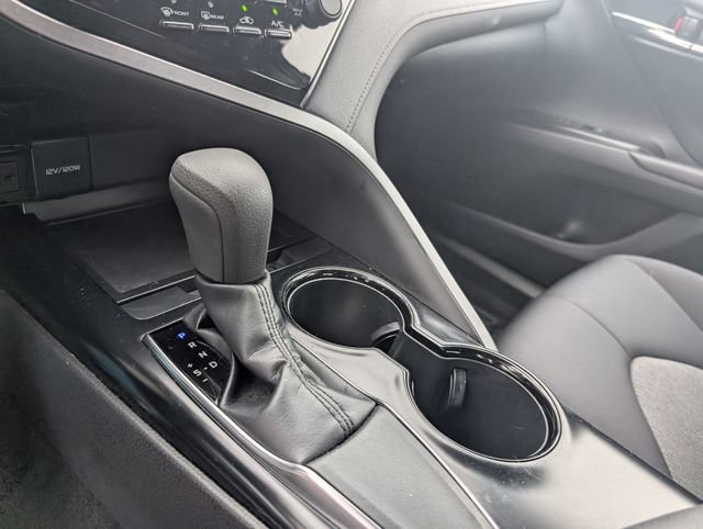 Used 2019 Toyota Camry LE FWD image 22