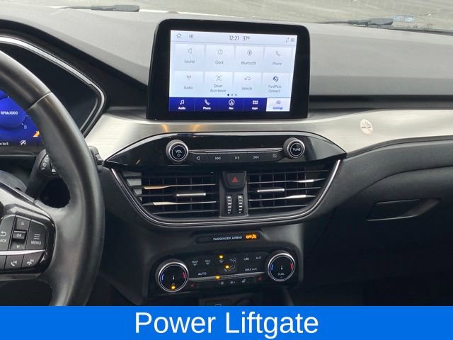 Used 2022 Ford Escape Titanium AWD/4WD image 9