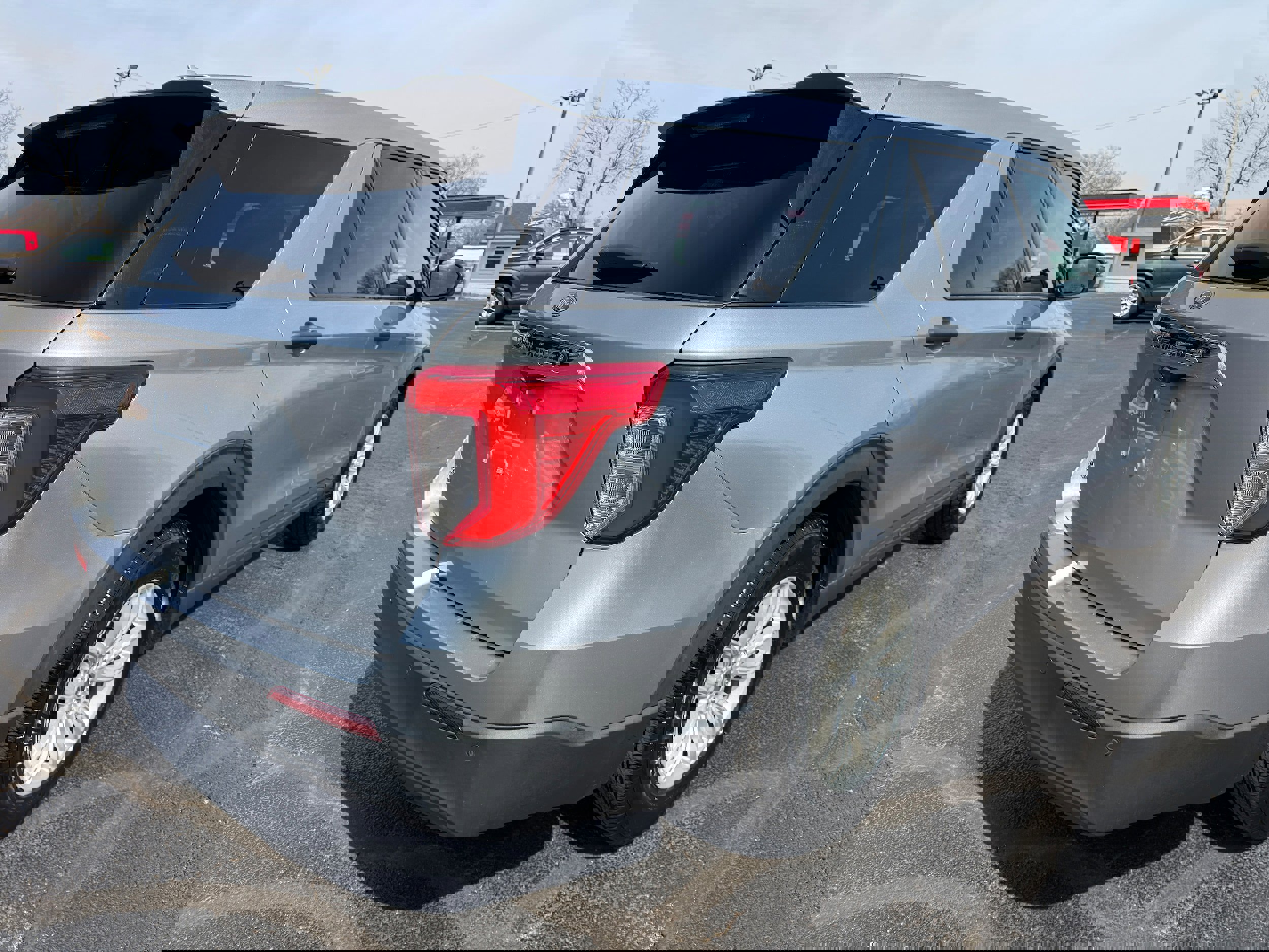 Used 2020 Ford Explorer 2WD image 6