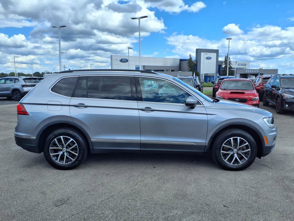 Used 2020 Volkswagen Tiguan SE image 8