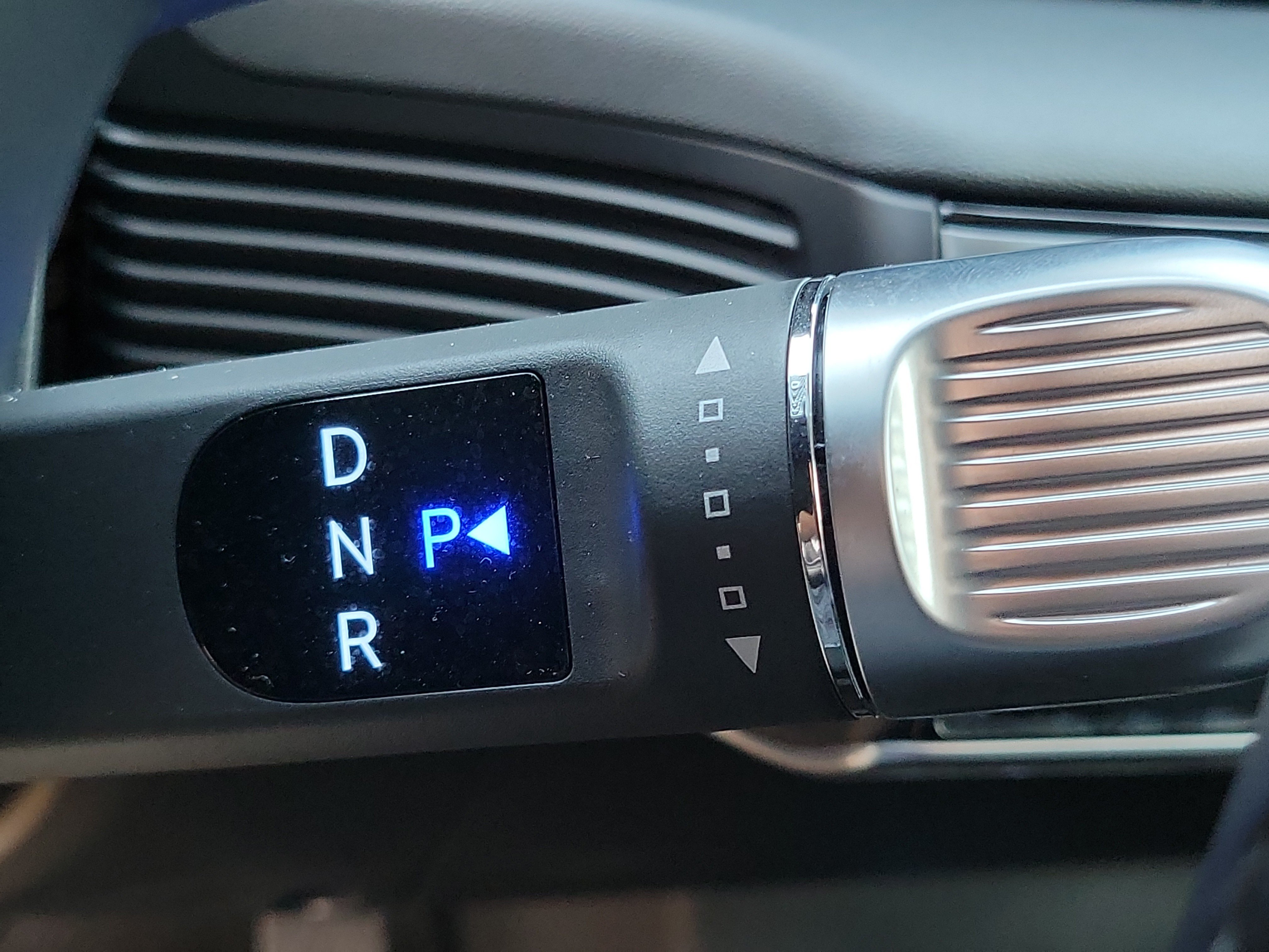Certified 2025 Hyundai Ioniq 5 SE RWD image 16