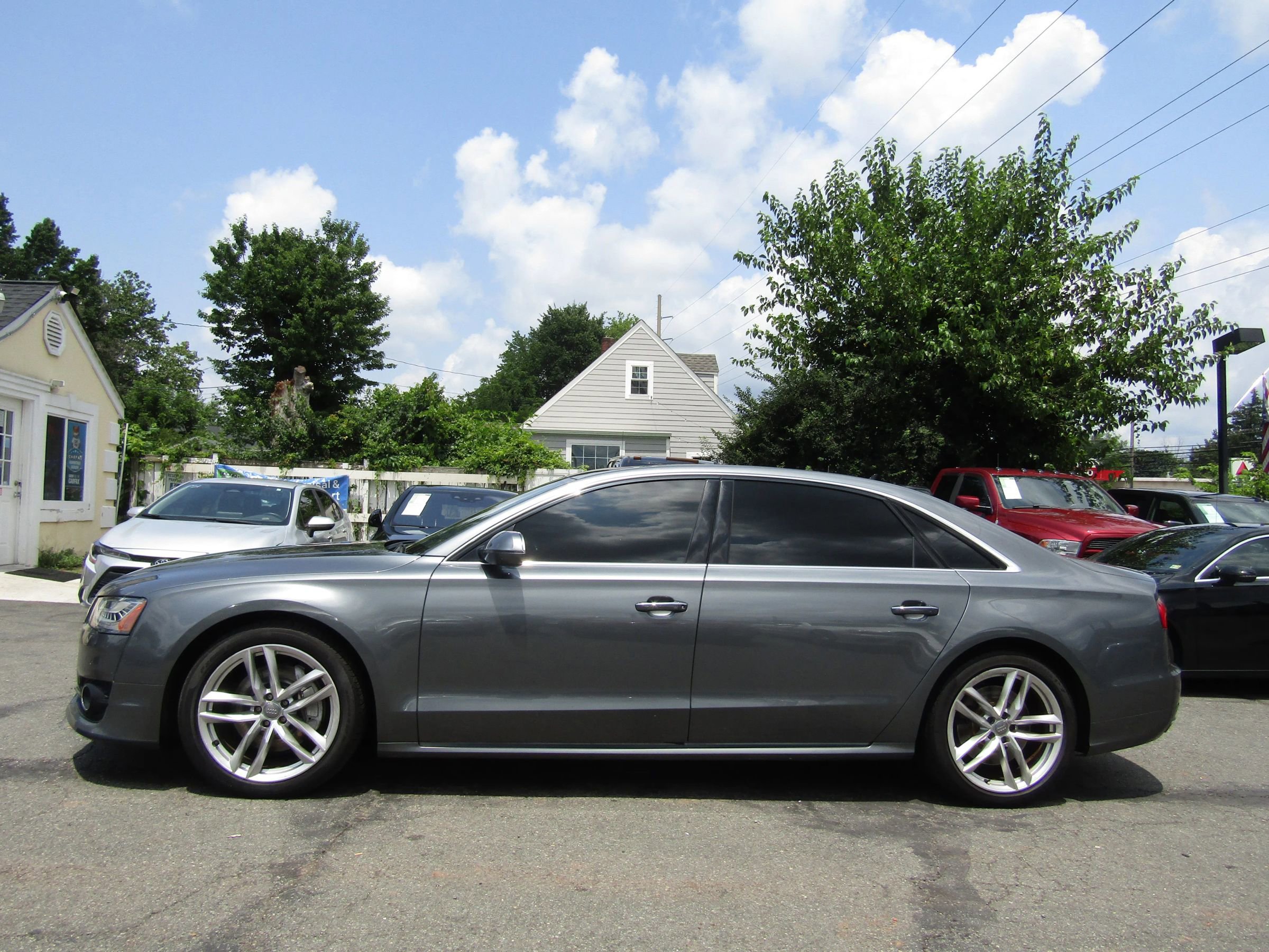 Used 2016 Audi A8 L 4.0T w/ Driver Assistance Package AWD/4WD image 4