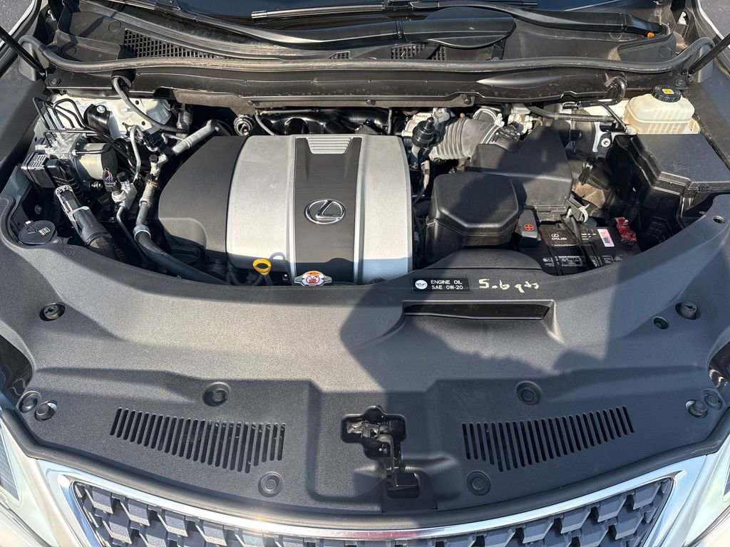 Used 2020 Lexus RX 350L Luxury w/ Accessory Package FWD image 27