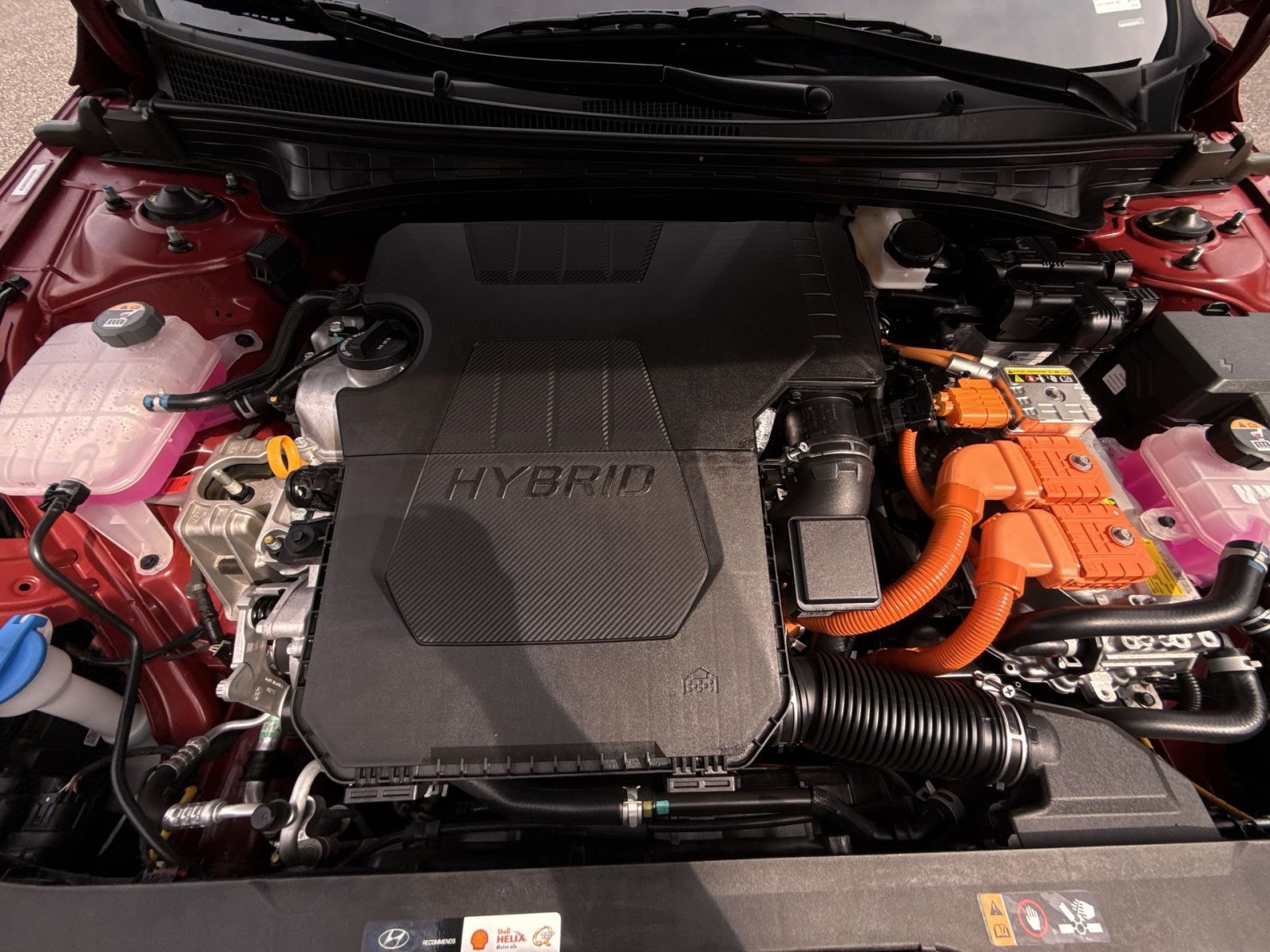 Used 2025 Hyundai Elantra Limited FWD image 28