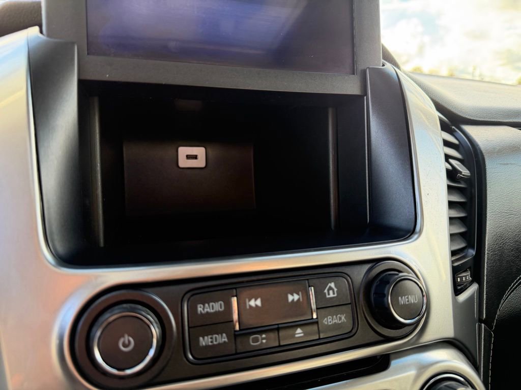 Used 2019 Chevrolet Tahoe LT AWD/4WD image 23