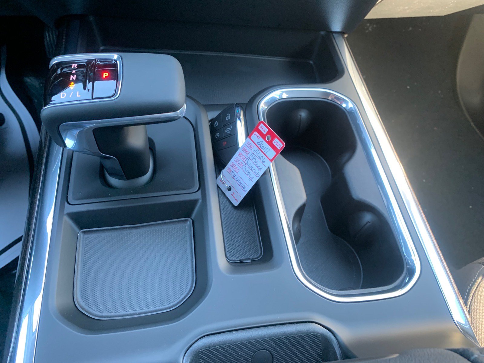 New 2026 Chevrolet Silverado 1500 RST w/ LPO, Dark Essentials Package AWD/4WD image 16