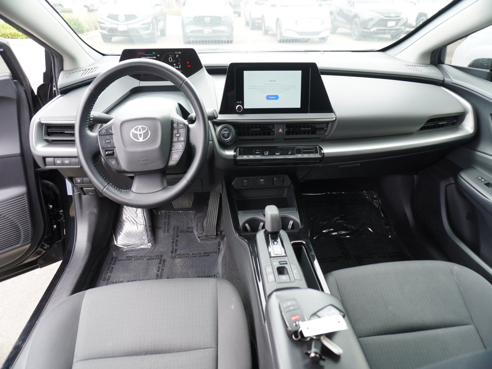 Used 2023 Toyota Prius LE FWD image 2