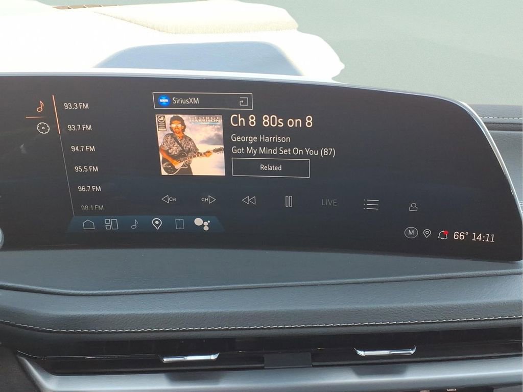 Used 2024 Cadillac XT4 Premium Luxury image 20