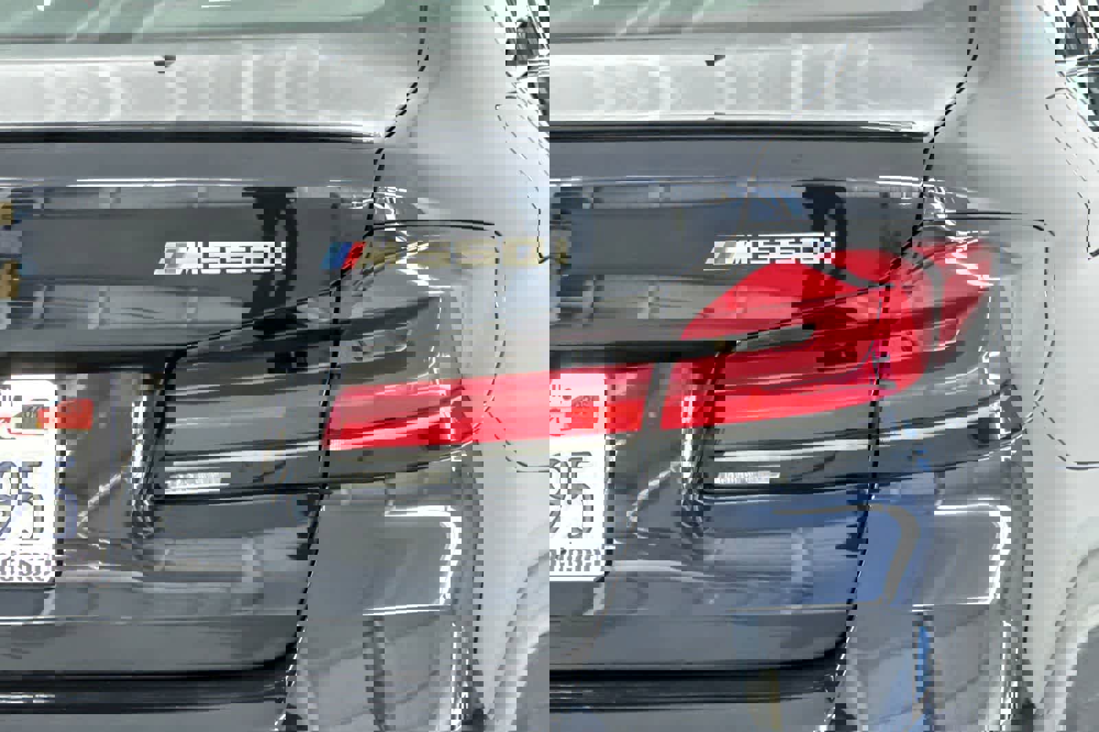 Used 2023 BMW M550i xDrive w/ Parking Assistance Package image 26