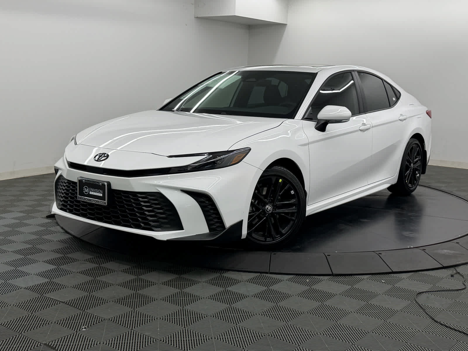 New 2026 Toyota Camry SE w/ Multimedia Upgrade Package FWD image 2