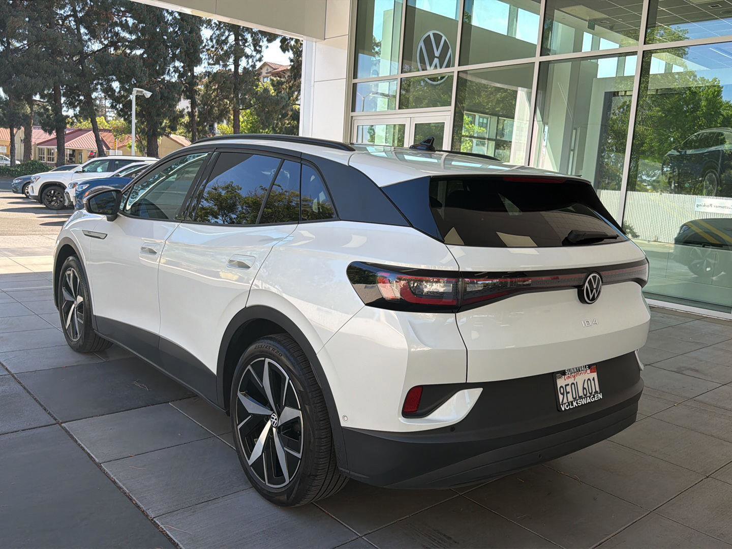 Certified 2023 Volkswagen ID.4 Pro S image 3