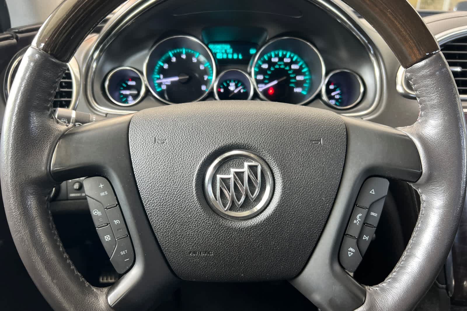 Used 2015 Buick Enclave Leather AWD/4WD image 25