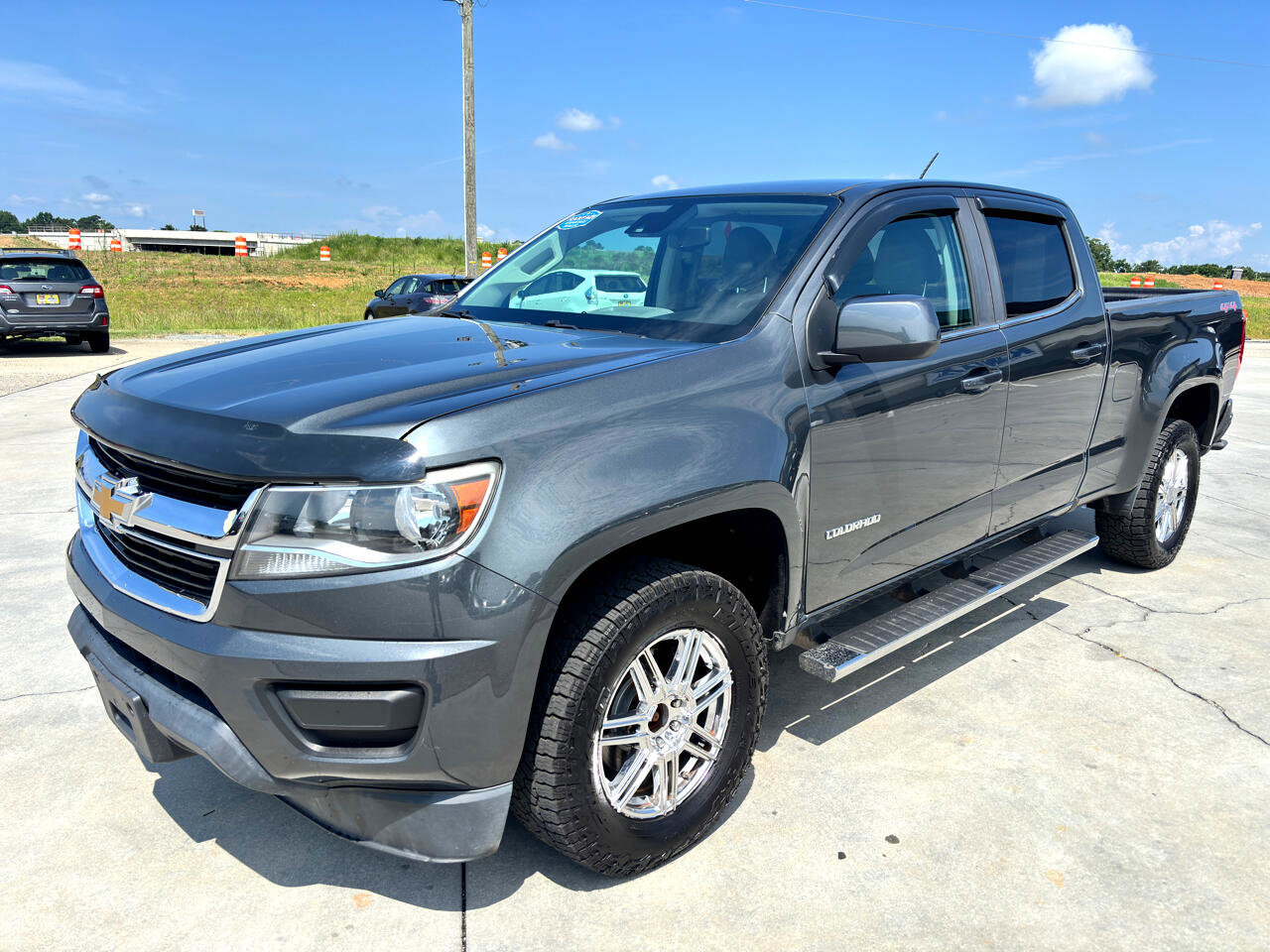 Used 2017 Chevrolet Colorado LT w/ Safety Package image 9