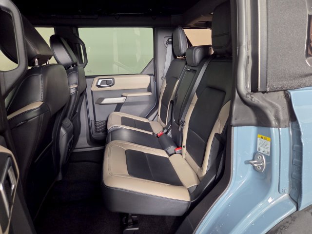 Used 2023 Ford Bronco Wildtrak AWD/4WD image 24