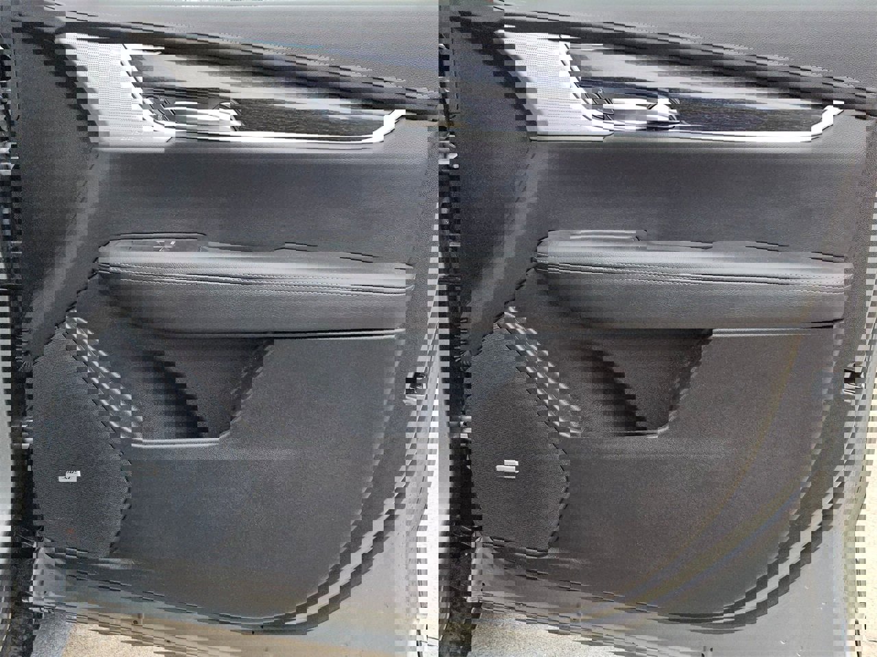 Used 2023 Cadillac XT5 Premium Luxury image 19