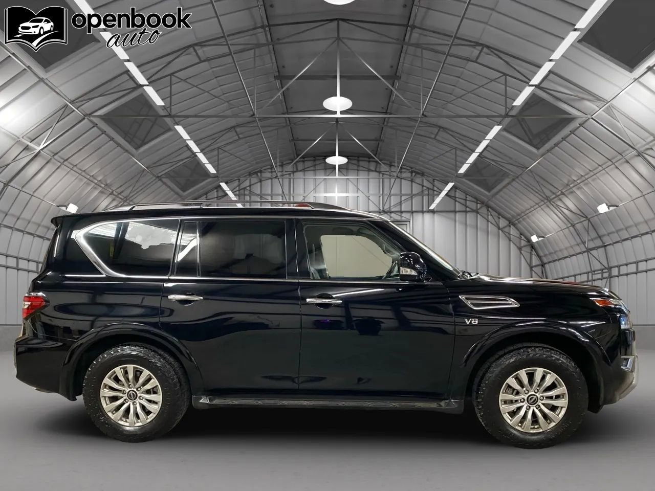 Used 2021 Nissan Armada SV image 4
