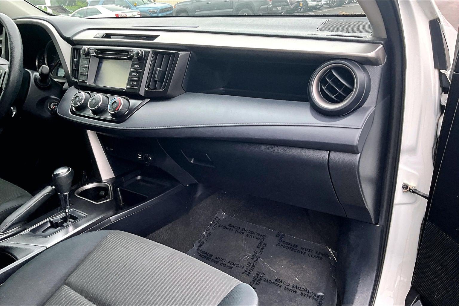 Used 2016 Toyota RAV4 LE AWD/4WD image 15
