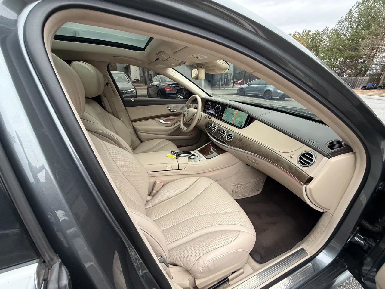 Used 2017 Mercedes-Benz S 550 Sedan image 13