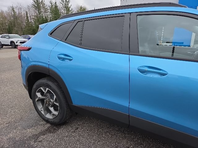New 2026 Chevrolet Trax LT w/ Driver Confidence Package FWD image 27