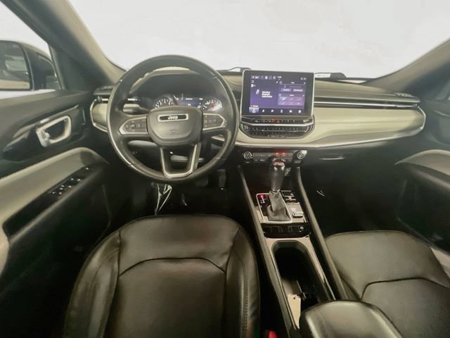 Used 2023 Jeep Compass Limited AWD/4WD image 24