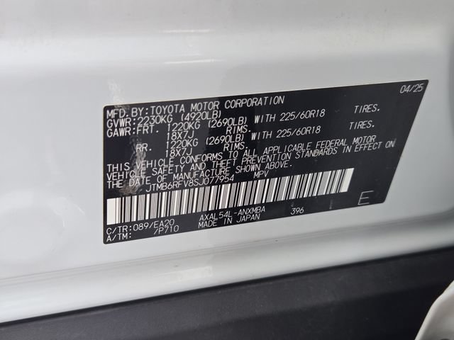 Used 2025 Toyota RAV4 XLE Premium AWD/4WD image 35