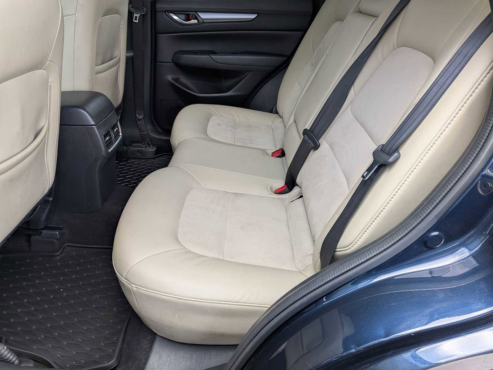 Used 2018 MAZDA CX-5 Touring w/ Preferred Equipment Package AWD/4WD image 18