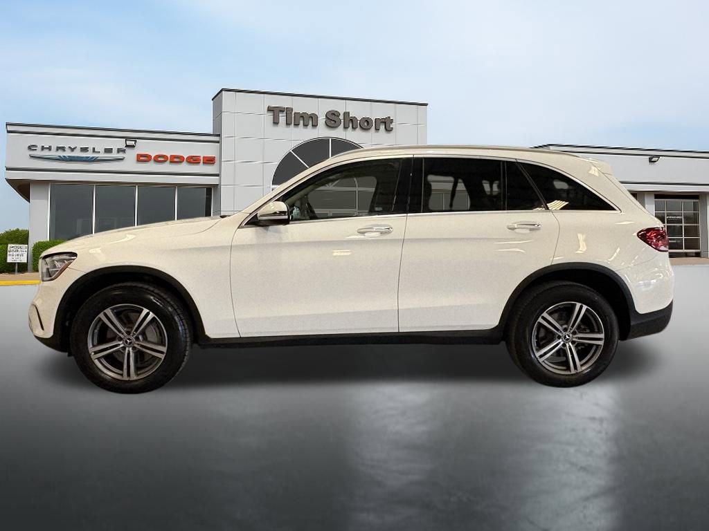 Used 2020 Mercedes-Benz GLC 300 4MATIC w/ Multimedia Package image 2