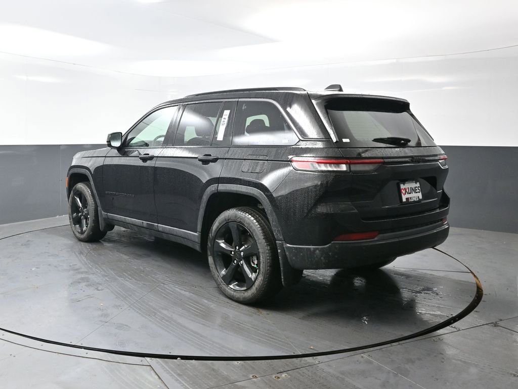 New 2026 Jeep Grand Cherokee Limited w/ Limited Altitude Package image 7