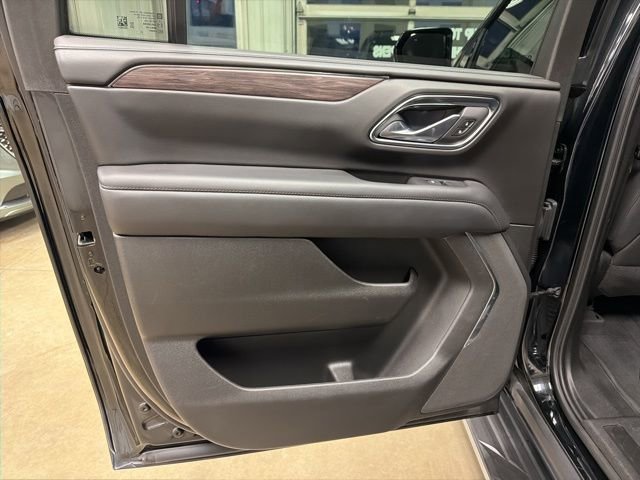Used 2024 Chevrolet Suburban LS w/ Driver Alert Package image 30