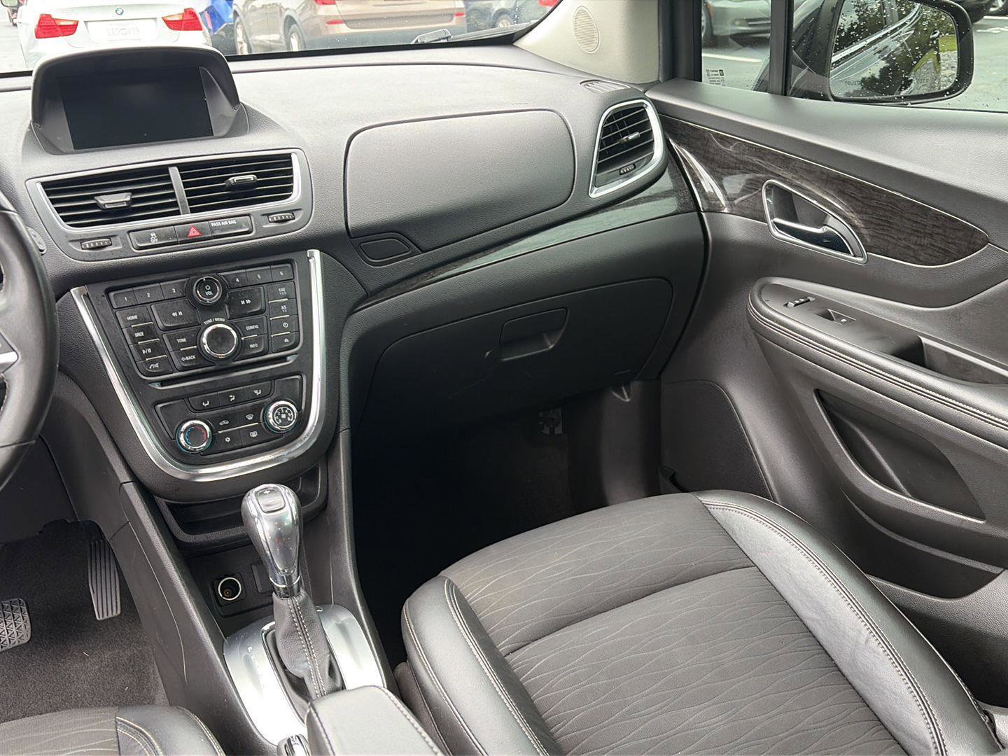 Used 2016 Buick Encore FWD image 17