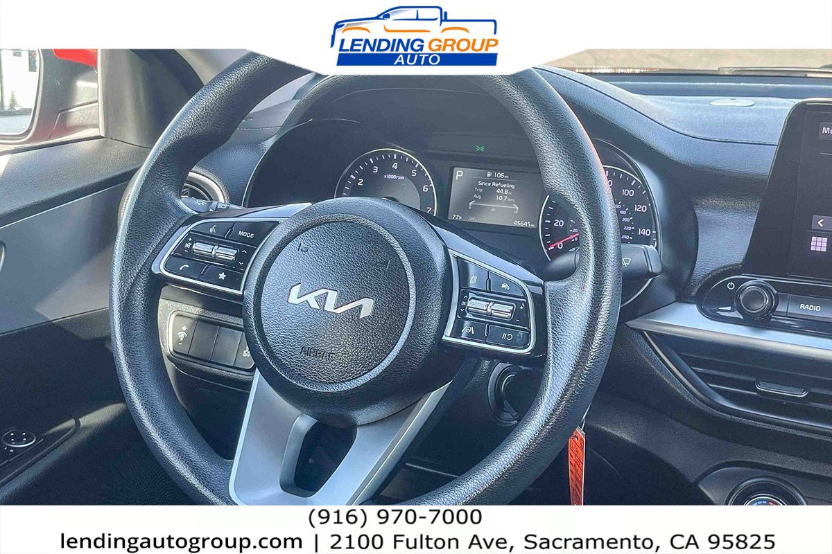 Used 2022 Kia Forte LXS image 14