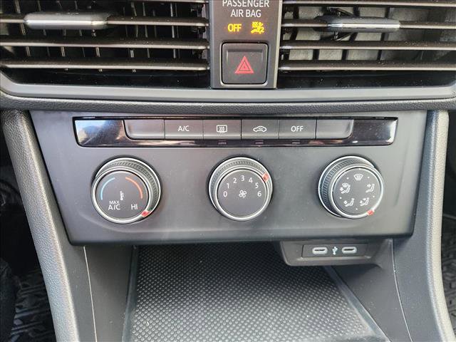 Certified 2024 Volkswagen Jetta S image 30