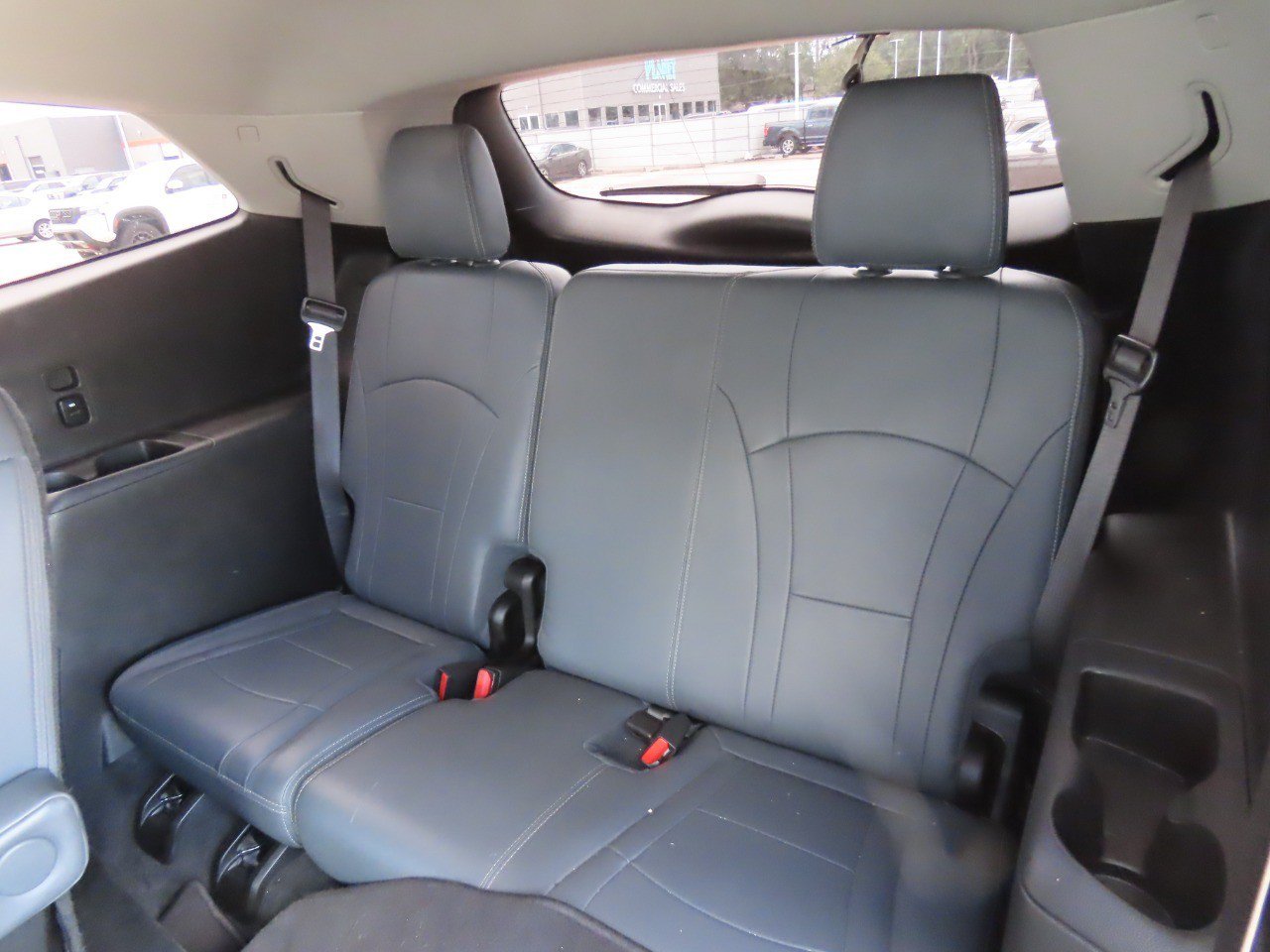 Used 2019 Buick Enclave Essence AWD/4WD image 20