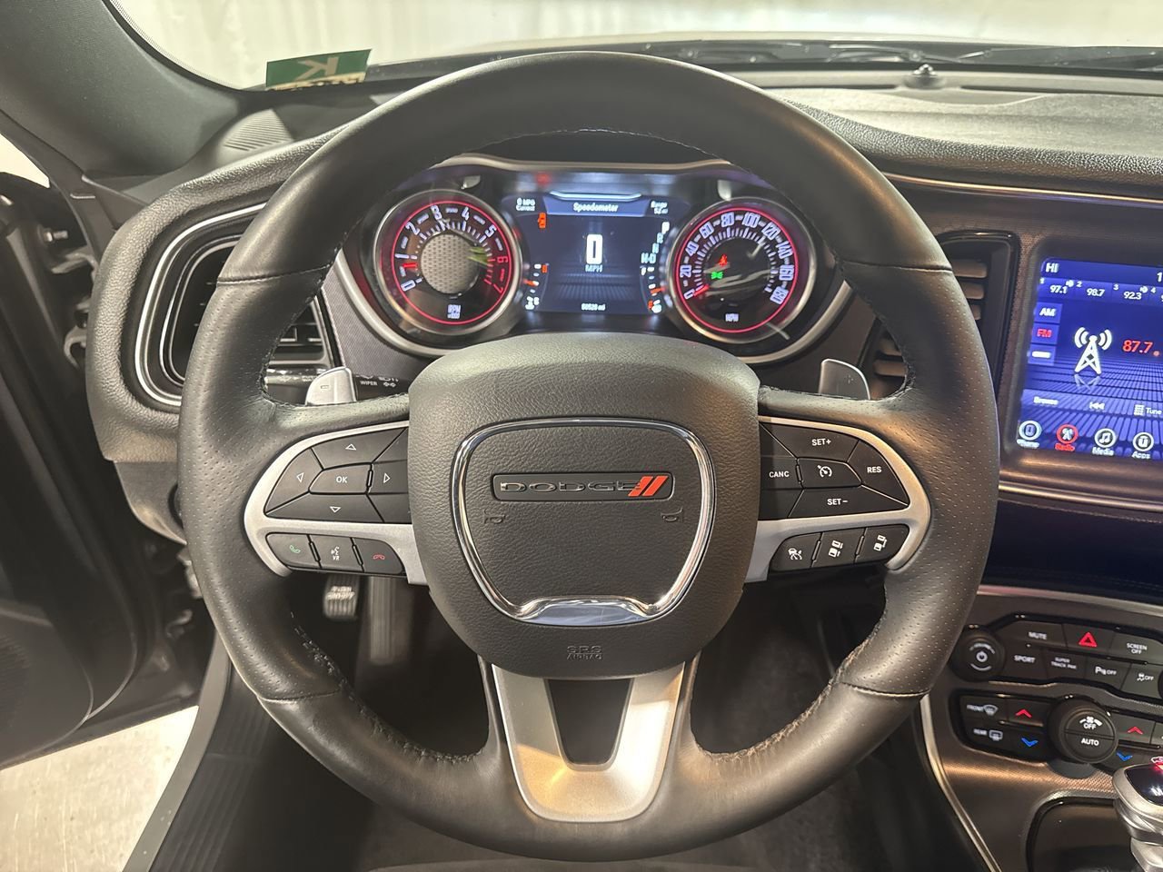 Used 2017 Dodge Challenger R/T Scat Pack w/ Leather Interior Group image 23