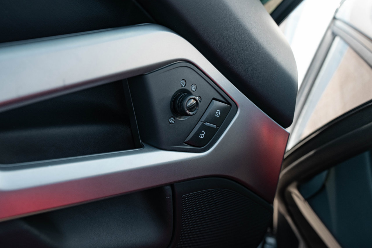 Used 2014 Lamborghini Aventador LP 700-4 image 30