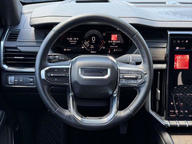 Used 2025 GMC Acadia Denali FWD image 17