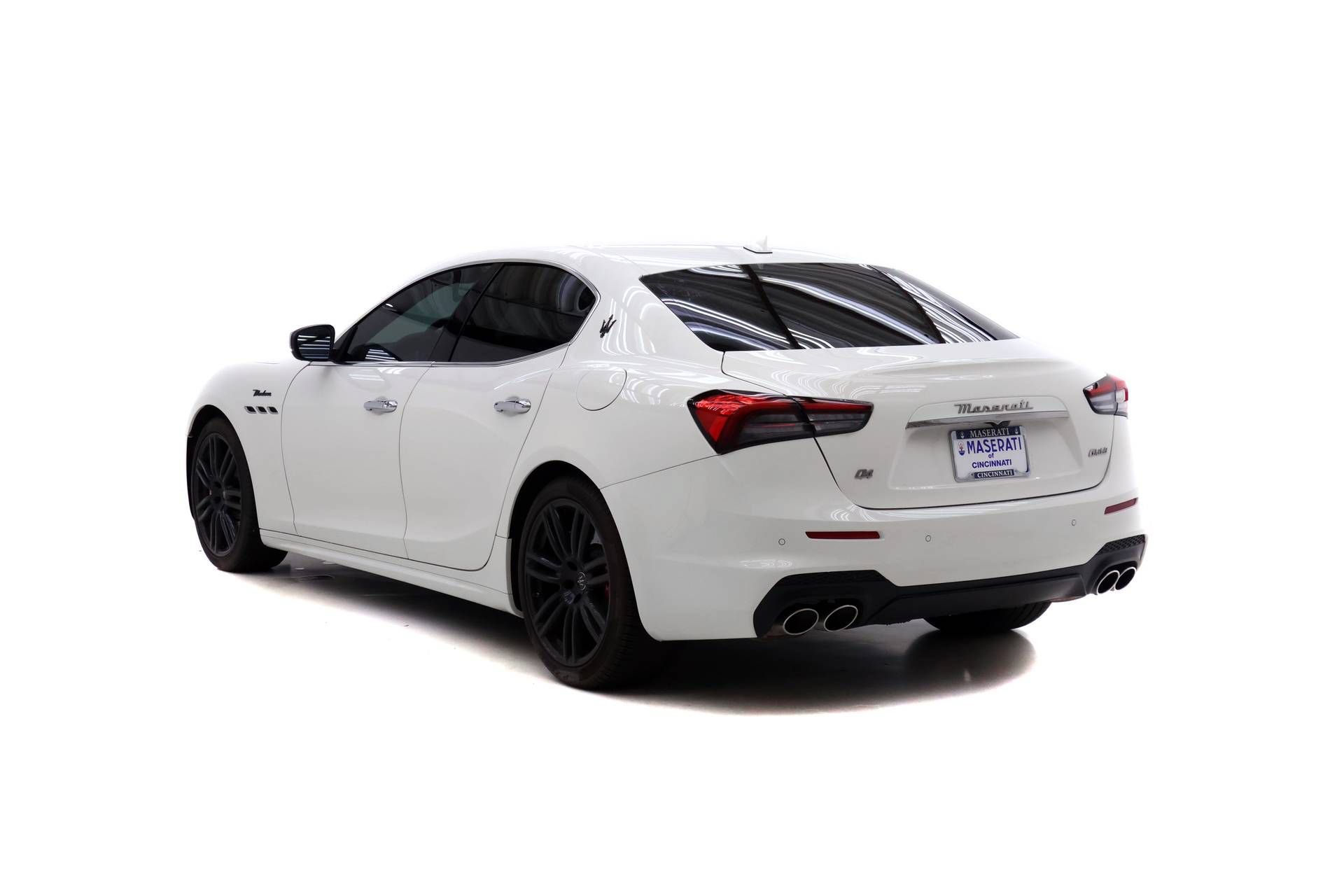 Used 2024 Maserati Ghibli Modena Q4 AWD/4WD image 5