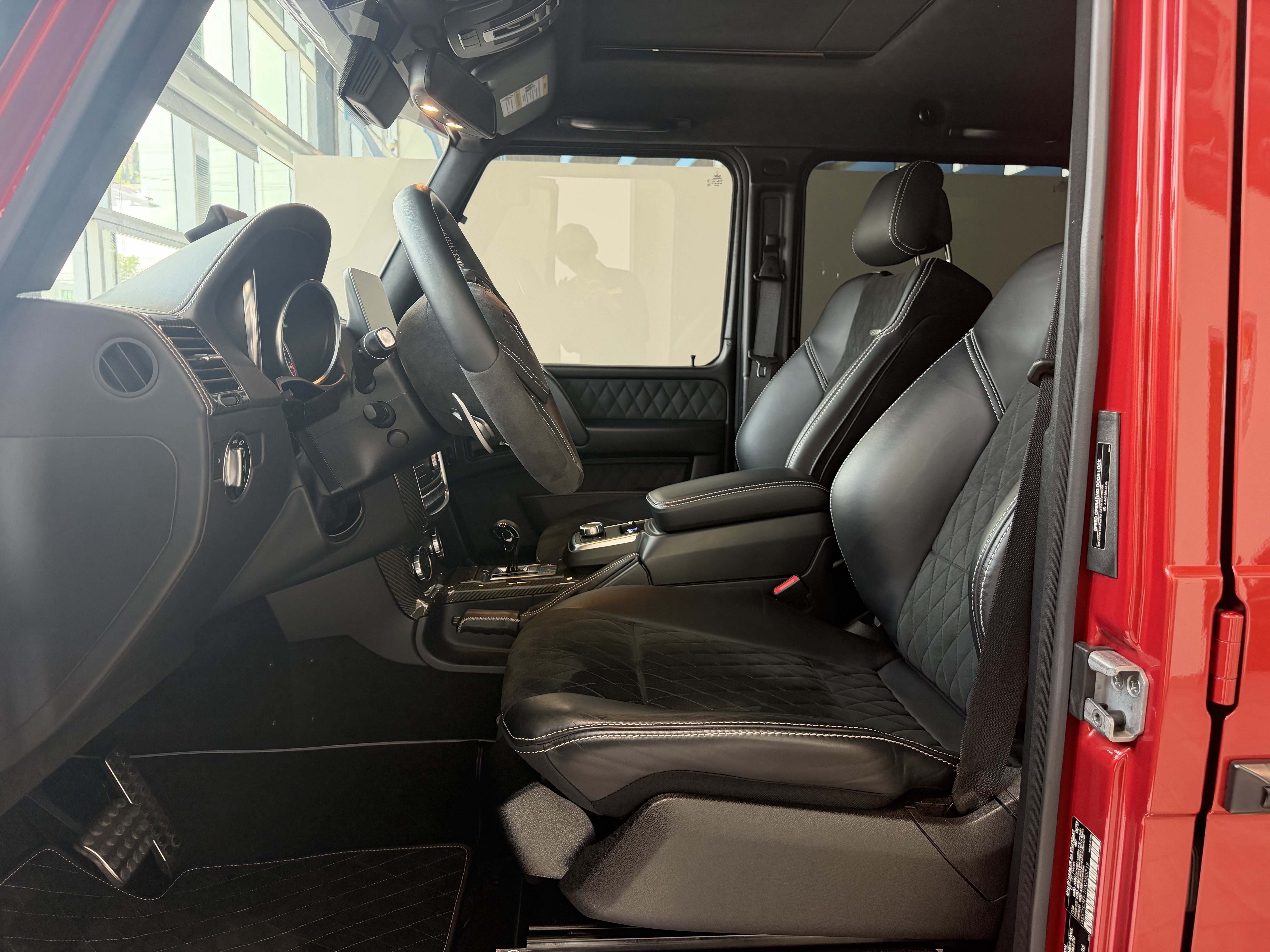 Used 2017 Mercedes-Benz G 550 Squared image 16