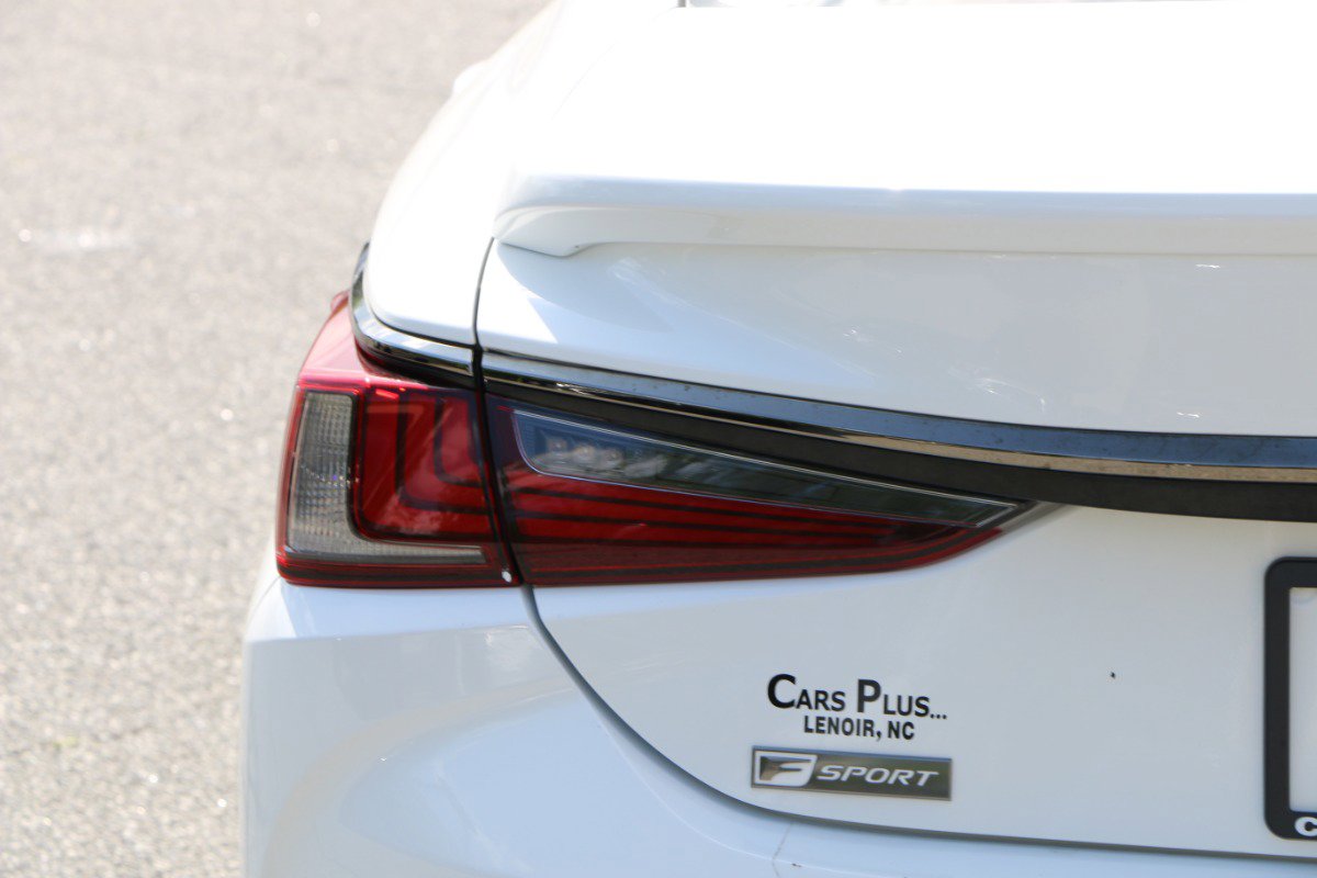 Used 2019 Lexus ES 350 F Sport w/ Accessory Package 2 FWD image 6