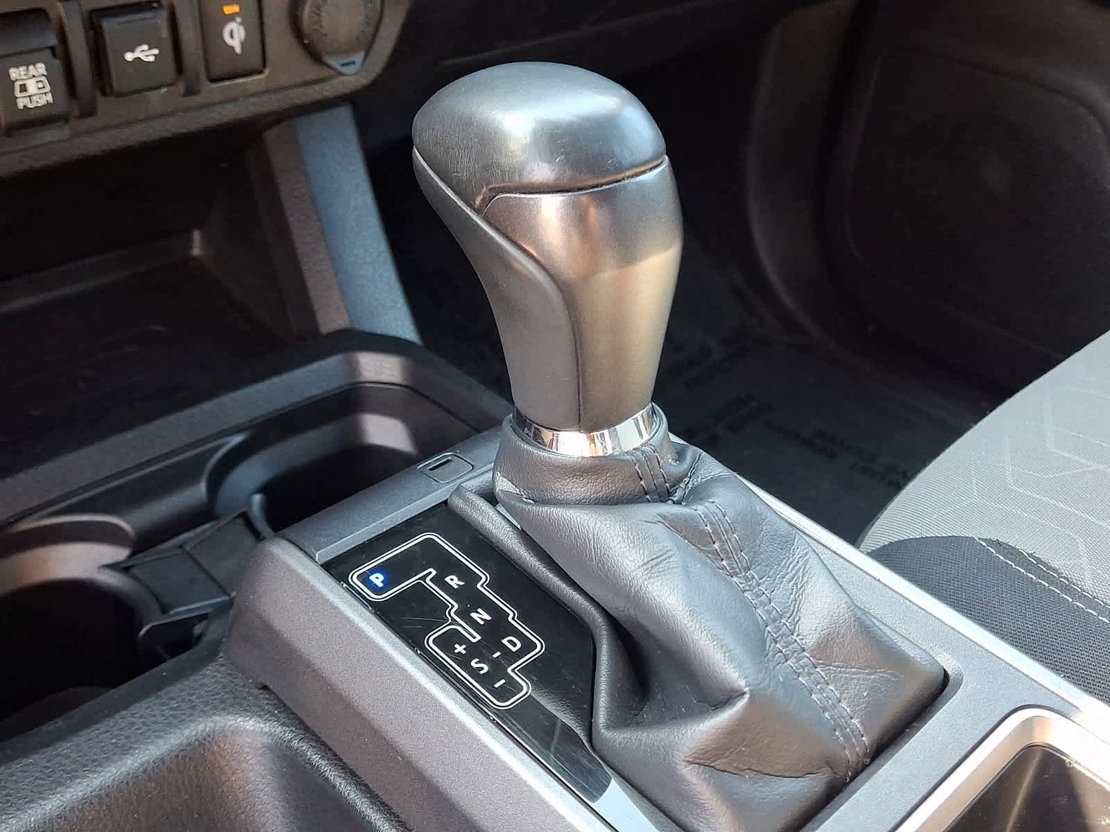 Certified 2023 Toyota Tacoma TRD Off-Road AWD/4WD image 15