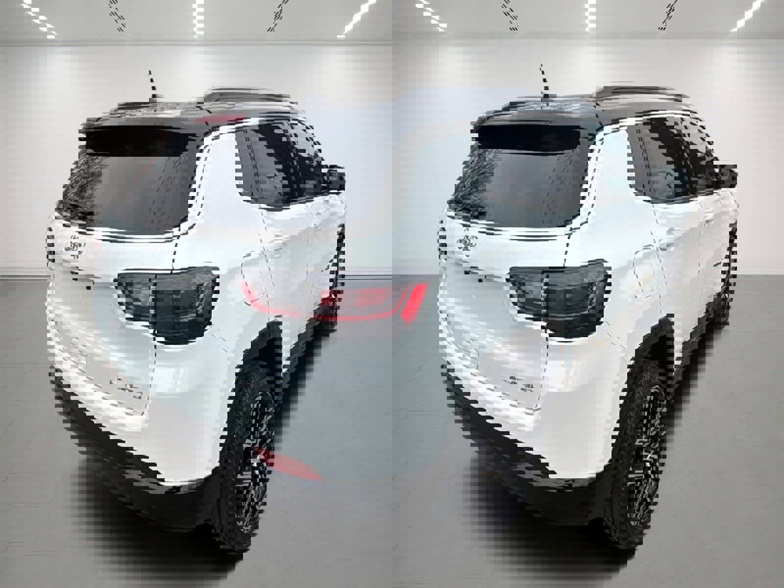 Used 2025 Jeep Compass Limited w/ Elite Group image 5