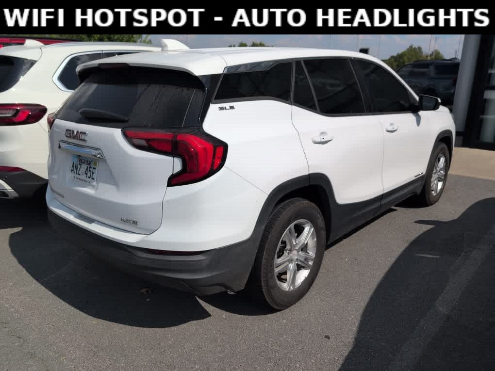 Used 2018 GMC Terrain SLE FWD image 4