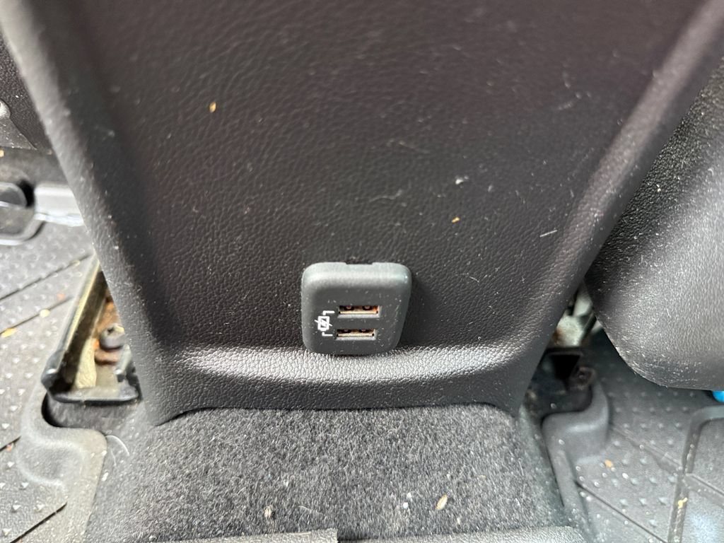 Used 2019 Chevrolet Cruze LT w/ LT True North Edition FWD image 34